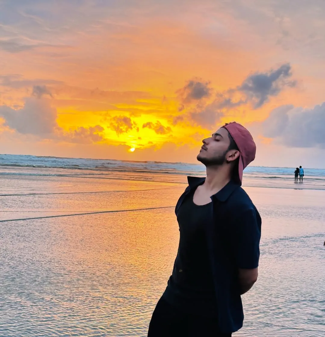 Purav Jha (@puravjha)